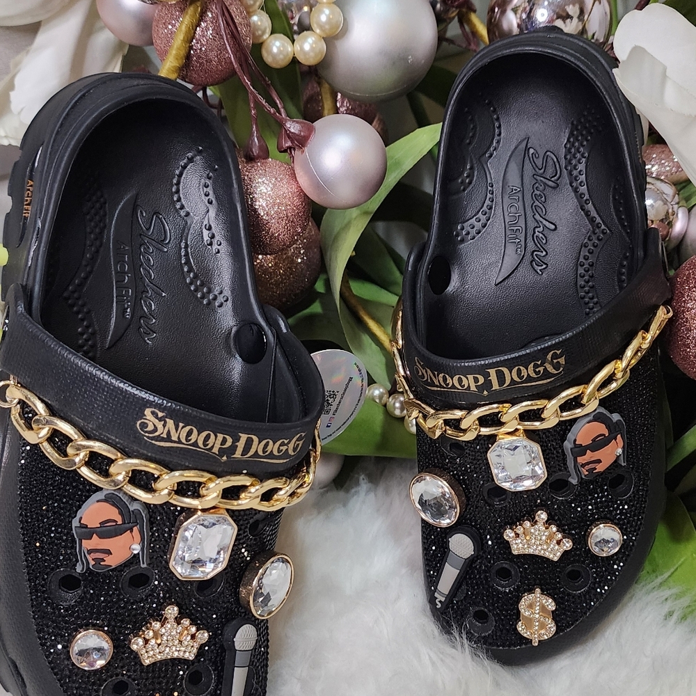 Women's Slip-On Clogs Ethylene Vinyl Acetate Arch Support Snoop Dogg size8 New